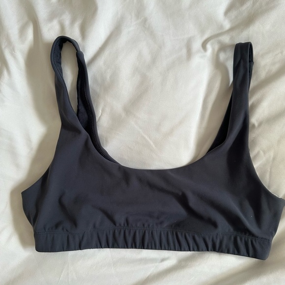 Vuori Daily Bra Crop Tank - Blue / Azure - Women’s Medium - Picture 3 of 4